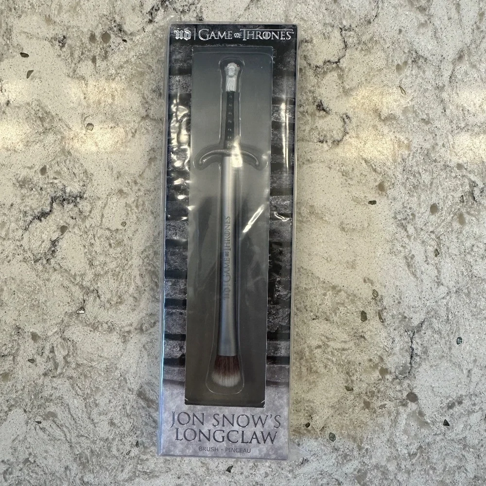 Urban Decay Games of Thrones Jon Snow Longclaw‎ Eyeshadow Brush